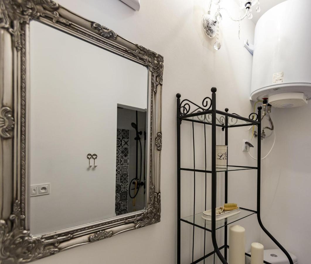 Apartman Charlotte V Dome So Studnou Na Streche Banská Štiavnica Exterior foto