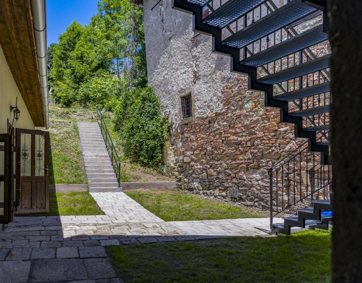 Apartman Charlotte V Dome So Studnou Na Streche Banská Štiavnica Exterior foto